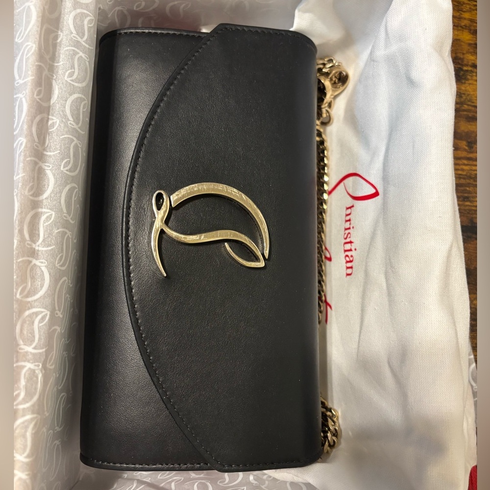 Crossbody/Wallet - Picture 2 of 6